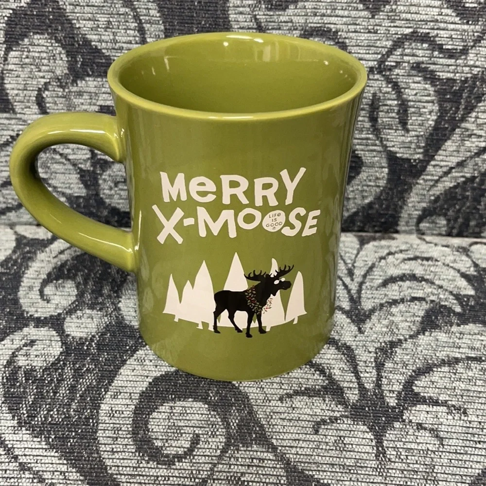 Life is Good Christmas Santa/Moose Mug Set New